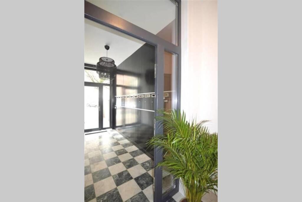 De Flat - Licht En Luxueus Appartement Bij Het Zuid Антверпен Экстерьер фото